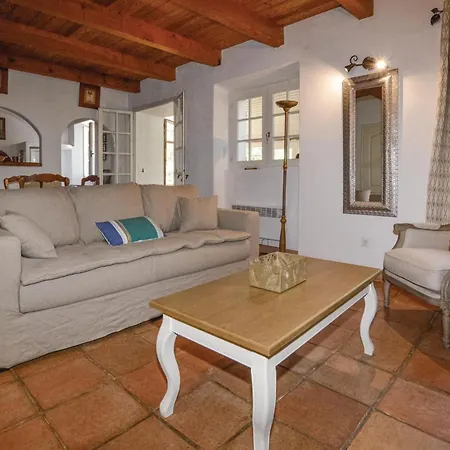Amazing In With House A Mountain View
